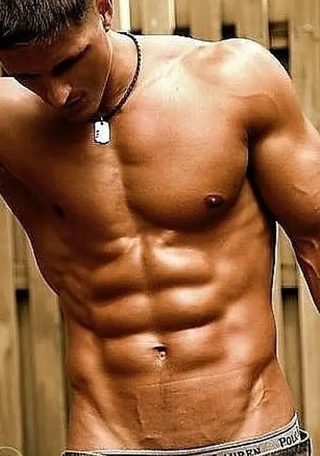 Андрей из Кемерово, мне 38, познакомлюсь на одну ночь