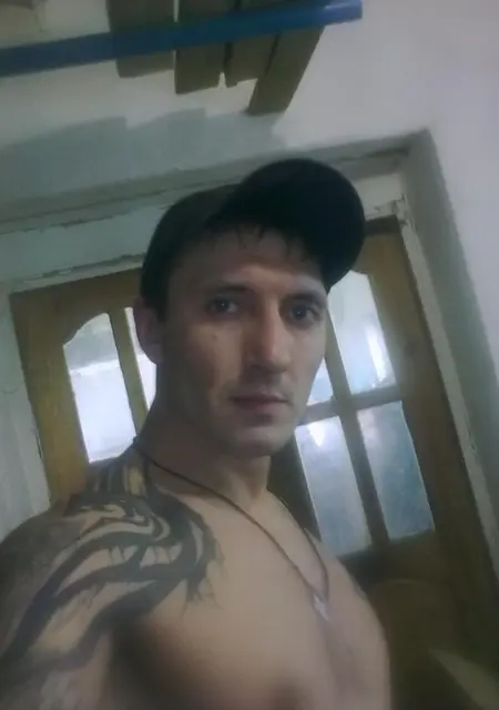 Я Sergei, 43, из Прокопьевска, ищу знакомства на одну ночь