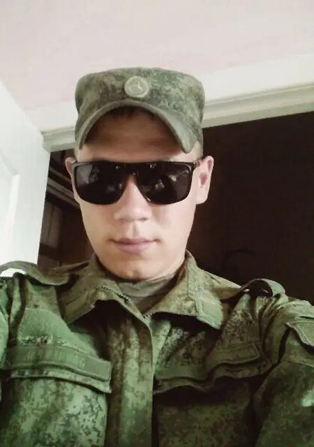 Я Роман, 27, знакомлюсь без обязательств в Улан-Удэ