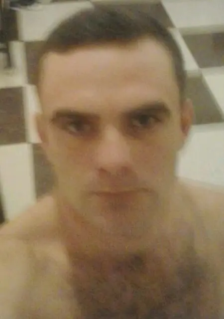 Я Витя, 35, из Крымска, ищу знакомства на одну ночь