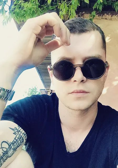 Александр из Альметьевска, мне 34, познакомлюсь для постоянных отношений