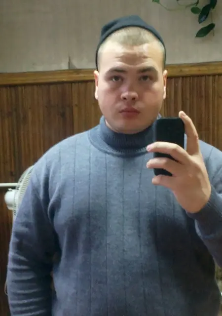 Рома из Южноуральска, мне 33, познакомлюсь на одну ночь