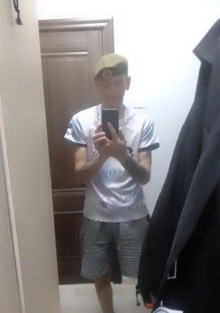 Я Константин, 34, знакомлюсь на одну ночь в Ханты-Мансийске