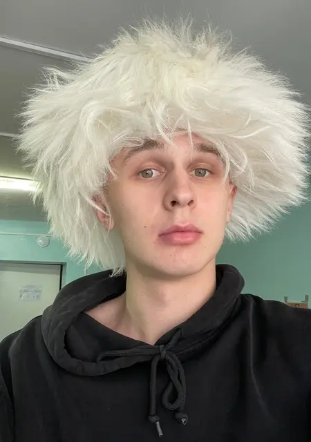 Я Матвей, 21, знакомлюсь на одну ночь в Архангельске