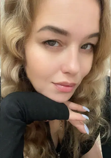 Блондинка из Сочи, мне 37, познакомлюсь для открытые отношения