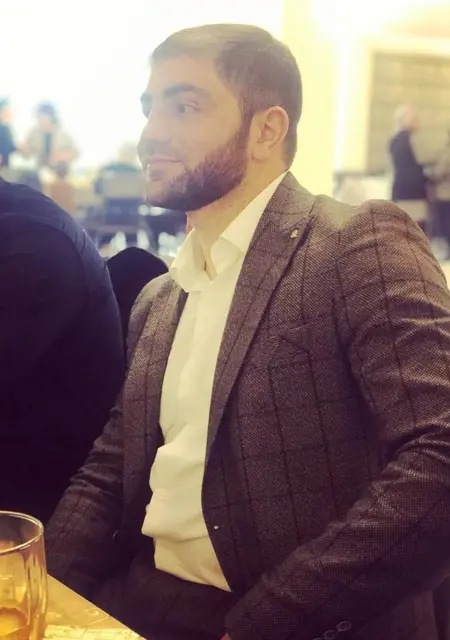 Aslan из Тюмени, мне 30, познакомлюсь для вирта