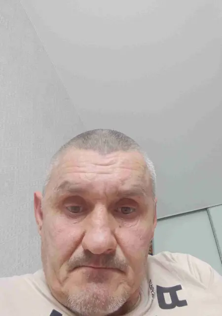 Я Женя, 47, знакомлюсь без обязательств в Екатеринбурге