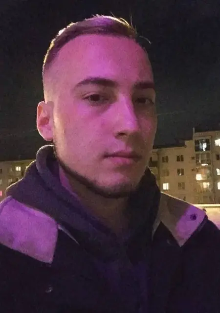 Сергей из Иркутска, мне 28, познакомлюсь на одну ночь