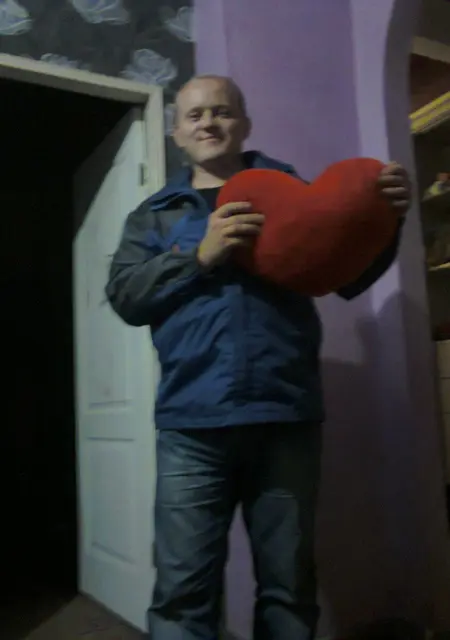 Валерон из Перми, мне 40, познакомлюсь без обязательств