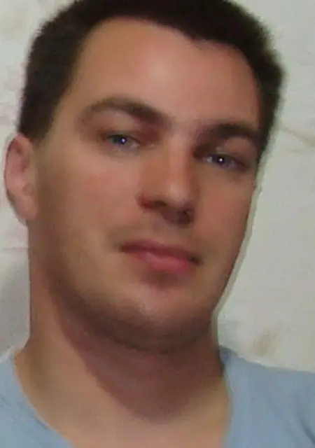 Петр из Ноябрьска, мне 47, познакомлюсь для вирта