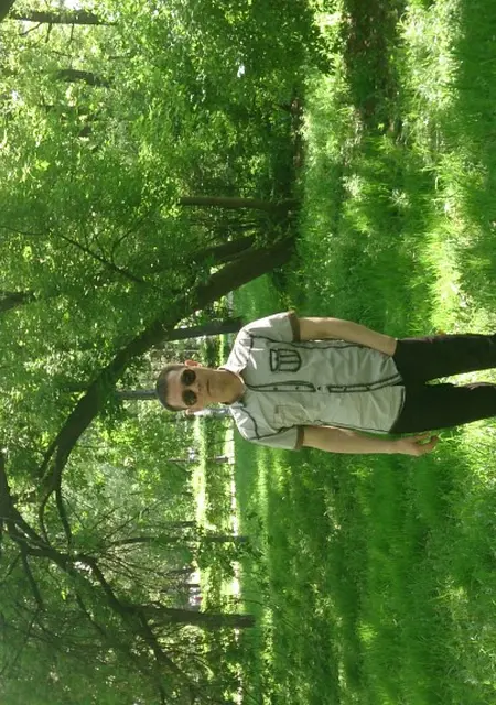 Я Самец, 46, из Лабытнанги, ищу знакомства на одну ночь