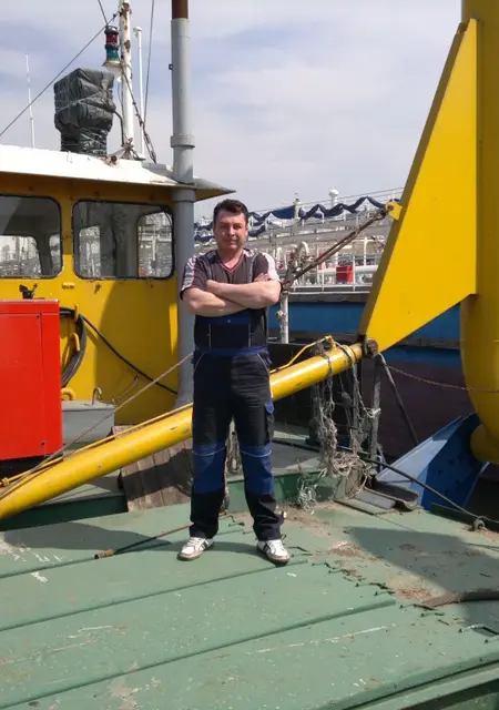 Я Petr, 52, из Азова, ищу знакомства на одну ночь