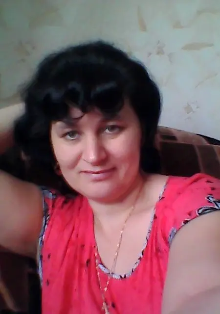 Я Марина, 47, из Тамбова, ищу знакомство для постоянных отношений