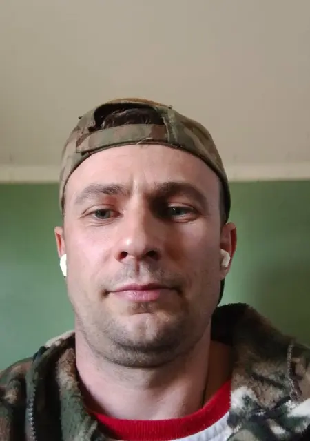 Олег из Шахт, ищу на сайте знакомства на одну ночь