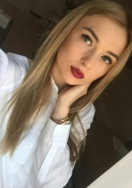 Юлия из Красноярска, ищу на сайте дружбу