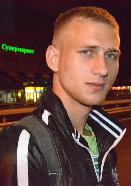 Я Игорь, 30, знакомлюсь на одну ночь в Клине