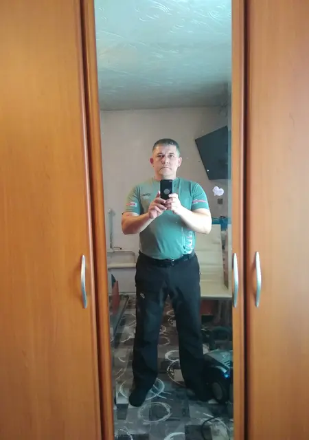 Руслан из Прокопьевска, мне 45, познакомлюсь на одну ночь