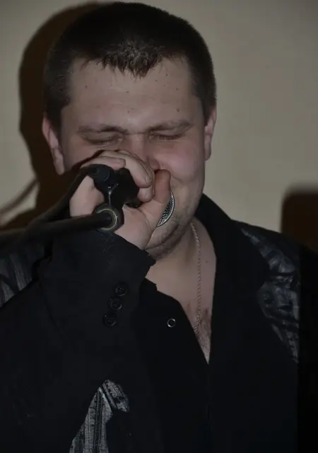 Я Евгений, 40, из Камышина, ищу знакомство для постоянных отношений