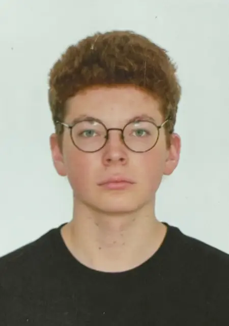 Федя из Красногорска, мне 18, познакомлюсь без обязательств