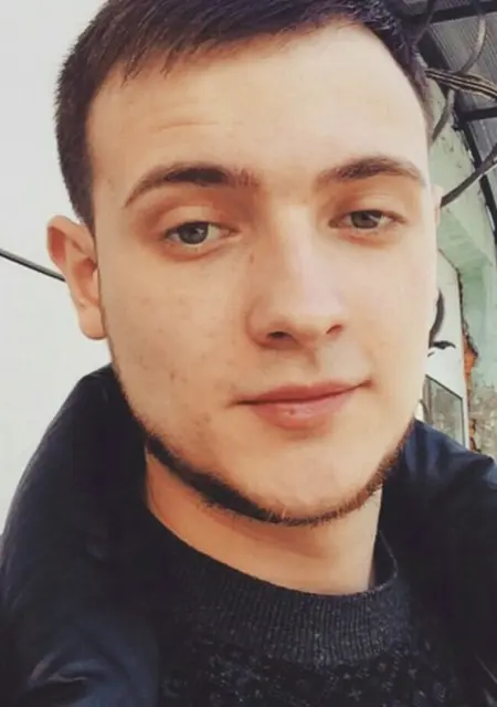 Артём из Коломны, ищу на сайте знакомства на одну ночь