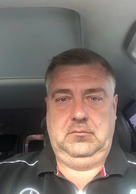 Я Дима, 51, знакомлюсь на одну ночь в Волжском