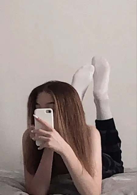 Я Ариша, 20, из Иркутска, ищу знакомства на одну ночь