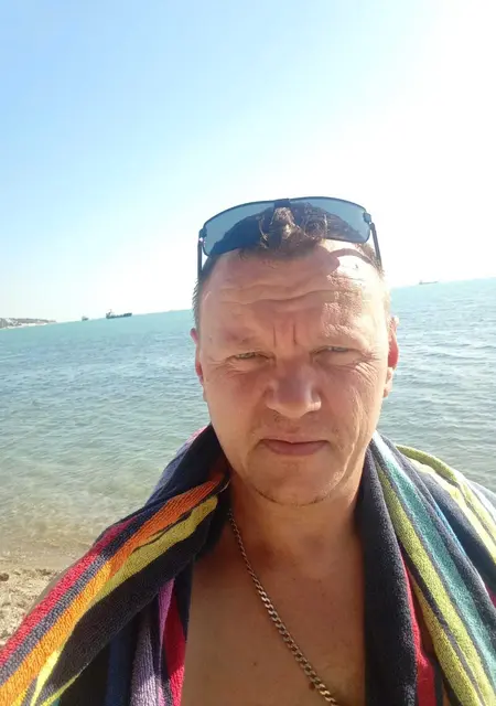 Я Николай, 43, из Арзамаса, ищу знакомство для постоянных отношений