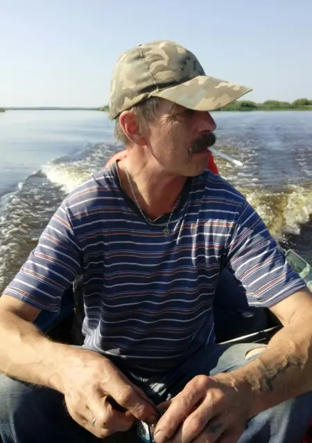 Я Сергей, 65, из Костромы, ищу знакомства без обязательств