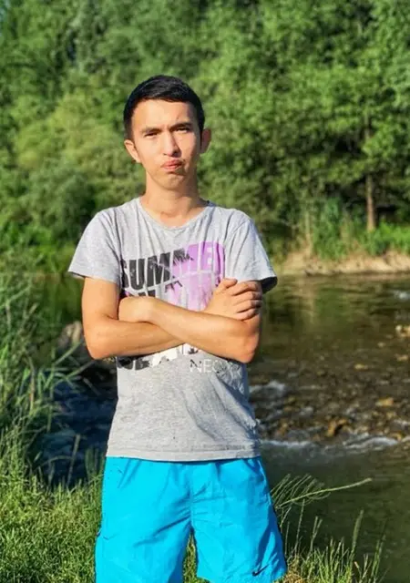 Я Sss, 30, знакомлюсь для постоянных отношений в Шымкенте