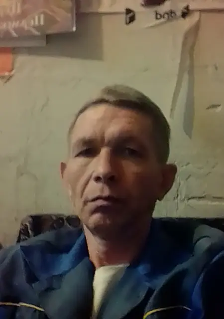 Я Александр, 50, знакомлюсь на одну ночь в Перми