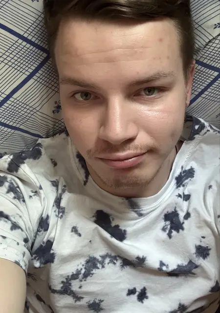 Я Кирилл, 21, знакомлюсь для общения в Липецке