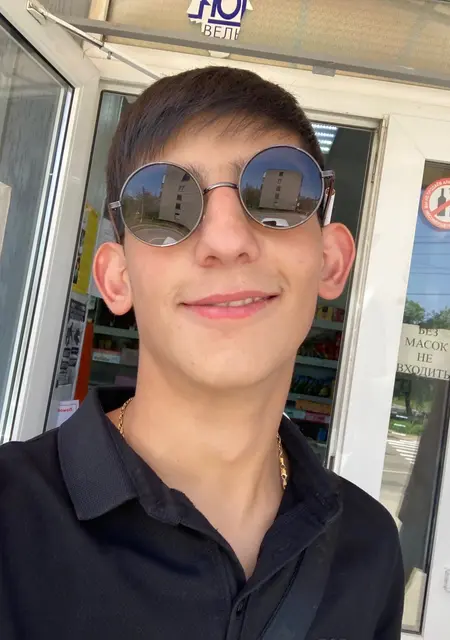 Владимир из Белореченска, ищу на сайте знакомства на одну ночь