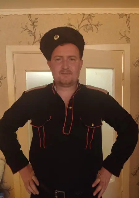 Mikhail из Тихорецка, мне 38, познакомлюсь для общения