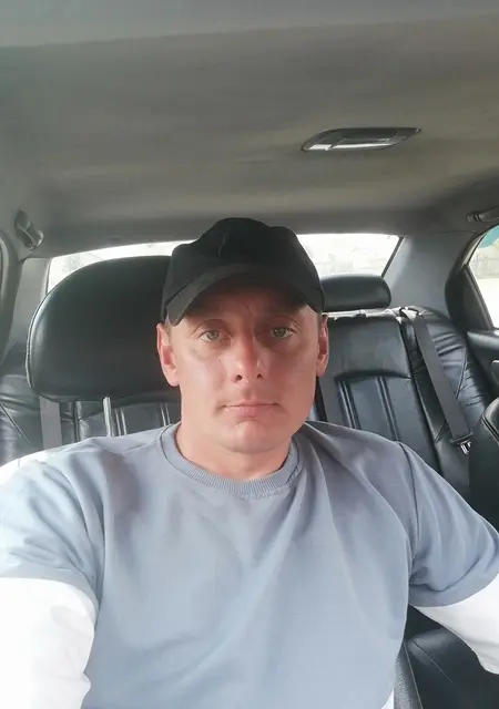 Я Алексей, 32, знакомлюсь без обязательств в Миассе