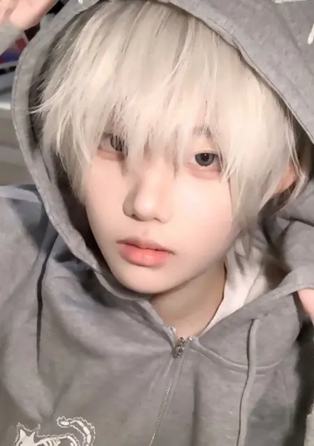 Zombik из Красноармейска, мне 25, познакомлюсь для дружбы