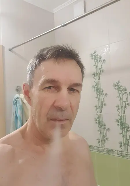 Валя из Самары, мне 54, познакомлюсь на одну ночь