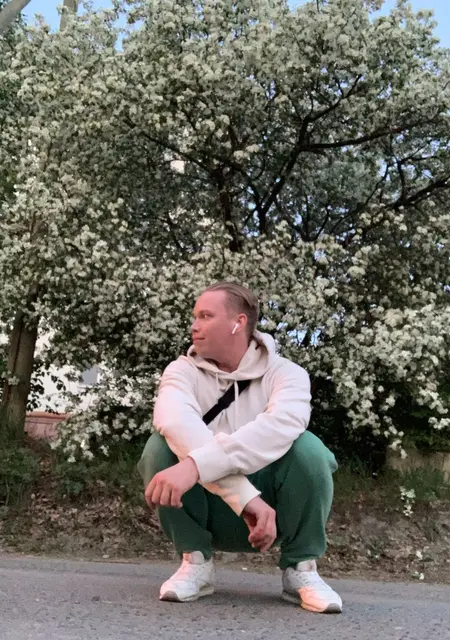 Я Константин, 29, из Перми, ищу знакомства на одну ночь