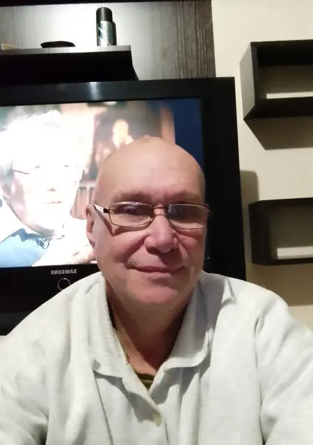 Я Сергей, 55, из Калуги, ищу знакомства без обязательств