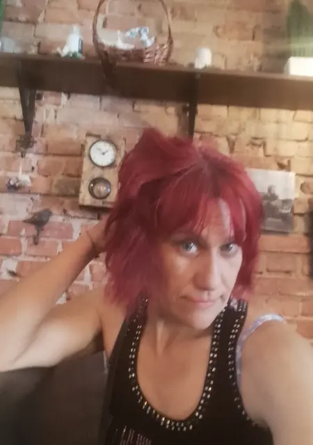 Rina из Калининграда, мне 47, познакомлюсь на одну ночь