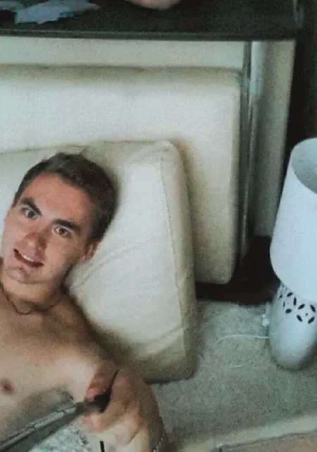 Андрей из Славянска-на-Кубани, мне 30, познакомлюсь без обязательств