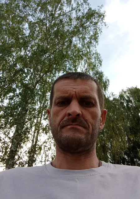 Я Андрей, 45, из Казани, ищу знакомства без обязательств