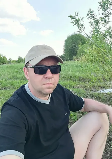 Я Вячеслав, 48, из Липецка, ищу знакомства без обязательств