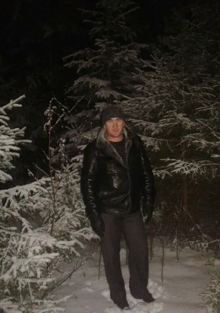 Валера из Первоуральска, мне 47, познакомлюсь на одну ночь