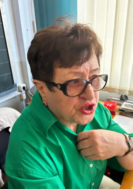 Я Тамара, 81, из Санкт-Петербурга, ищу знакомство для постоянных отношений