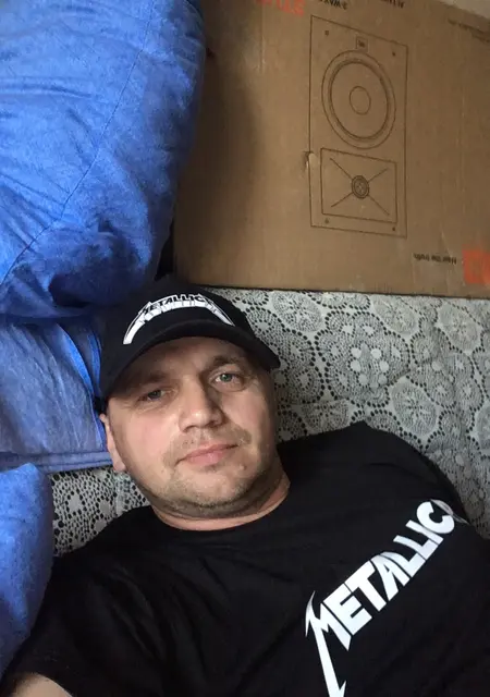 Вова из Черногорска, мне 50, познакомлюсь на одну ночь