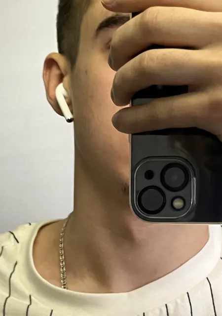 Я Никита, 21, знакомлюсь на одну ночь в Краснодаре