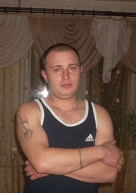 Я Дима, 38, из Одинцова, ищу знакомство для постоянных отношений