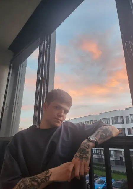 Иван из Ангарска, мне 25, познакомлюсь на одну ночь