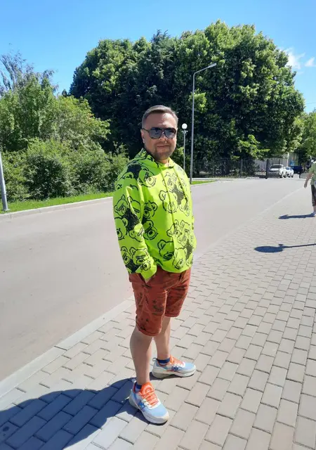 Роман из Владимира, мне 48, познакомлюсь для общения