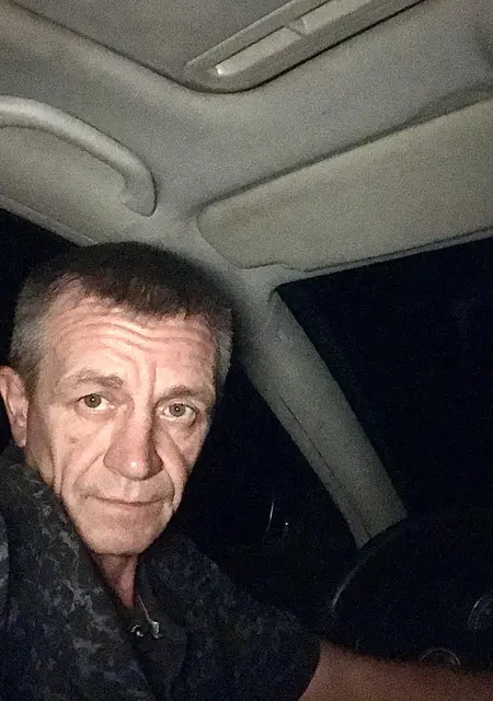 Я Андрей, 55, знакомлюсь на одну ночь в Новосибирске